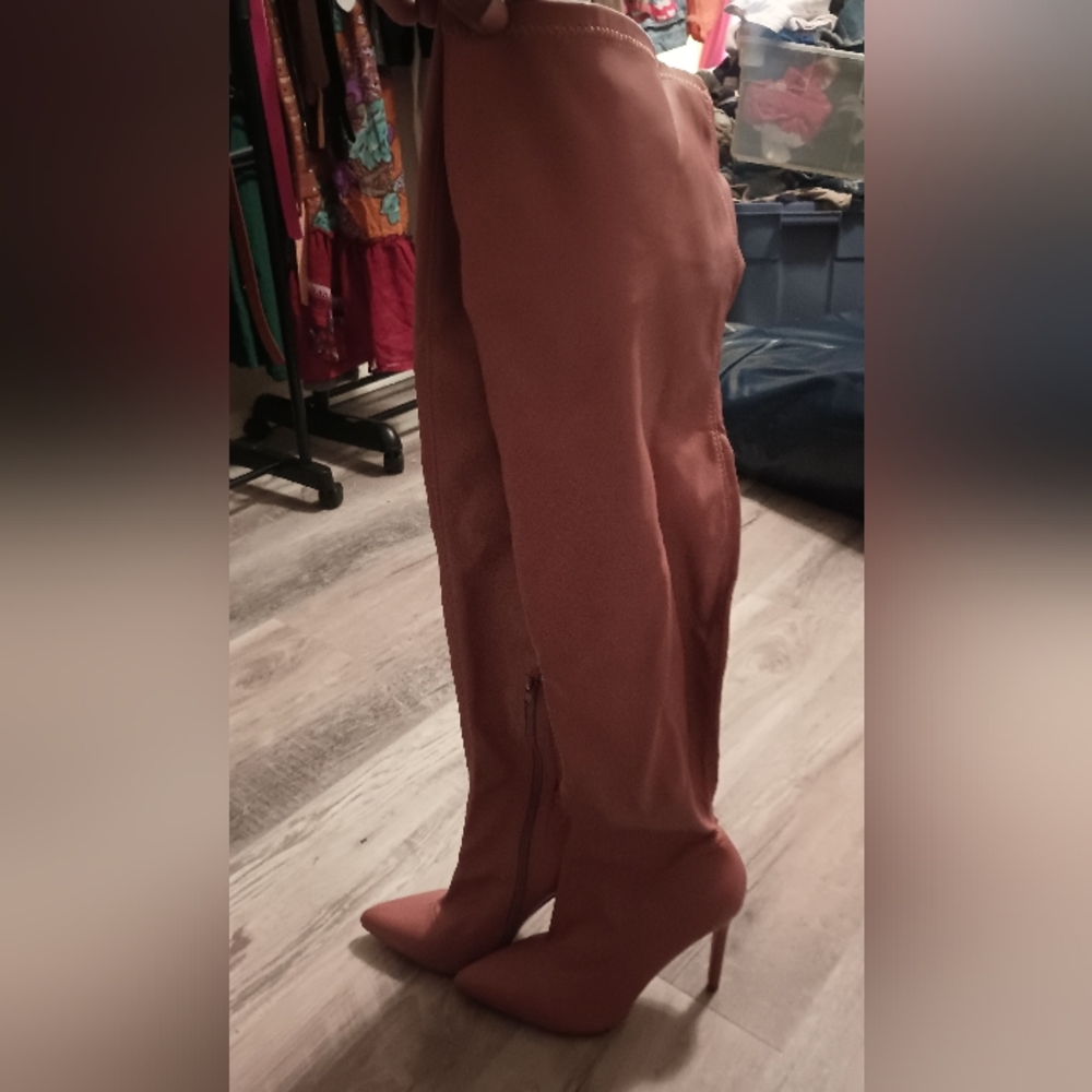 Liliana Size 9 Thigh High Heel Boots